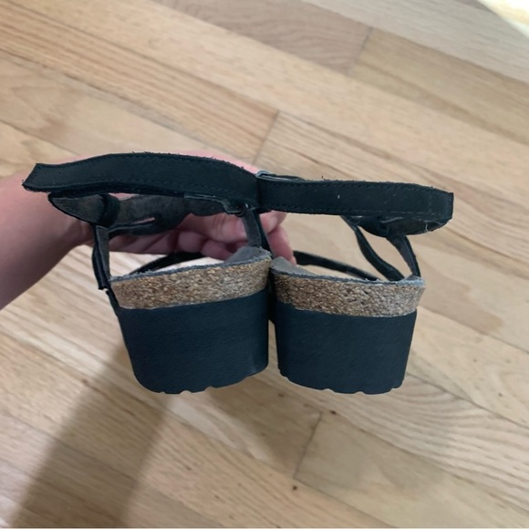 NAOT Women’s Addie Leather Sandal Wedge Strappy Made in Israel Size 38 or 7.5 - Picture 5 of 9